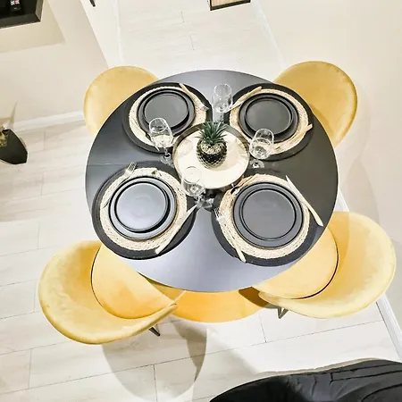 Appartamento Cosy Refait à Neuf - Proche Aéroport Et Tram