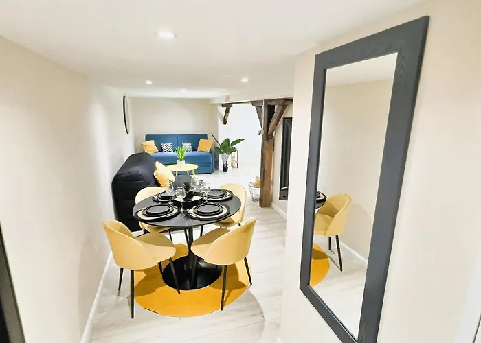 Cosy Refait A Neuf - Proche Aeroport Et Tram