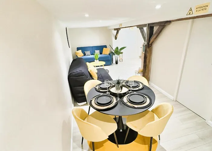 Cosy Refait A Neuf - Proche Aeroport Et Tram *