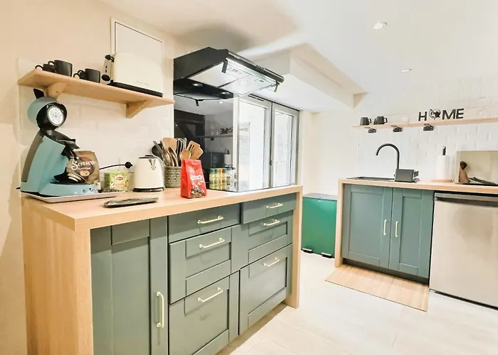 Cosy Refait A Neuf - Proche Aeroport Et Tram 부그네